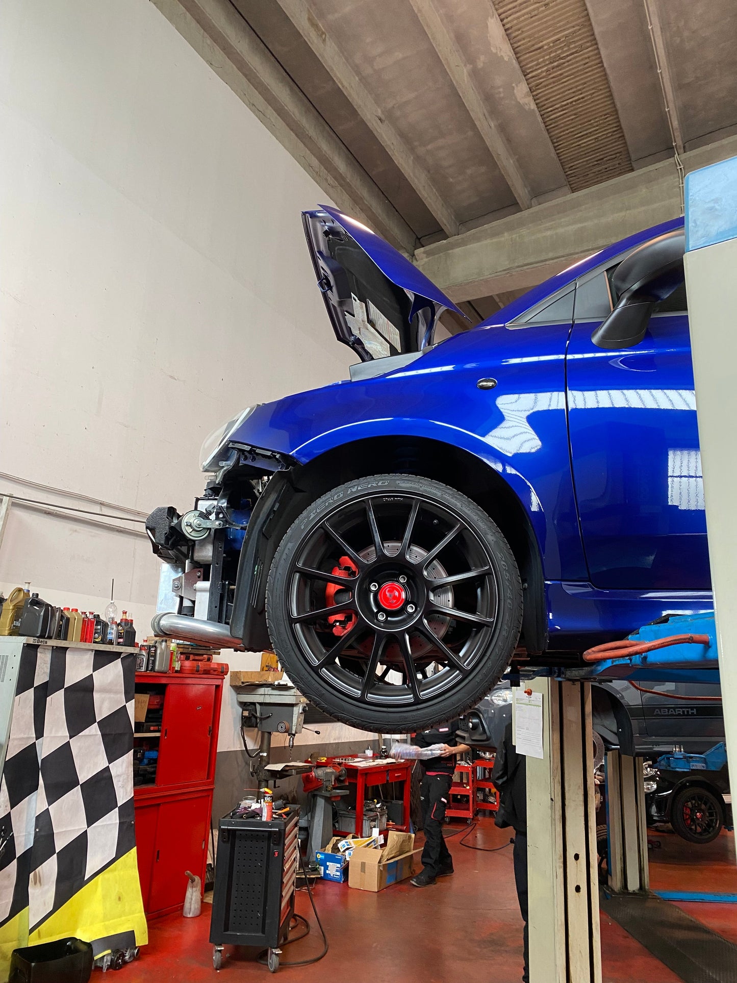 Satz mit 4 ESSESSE Abarth 500 - 595 - 695 Alufelgen - 4x98 - Kanal 7,5 - ET 35