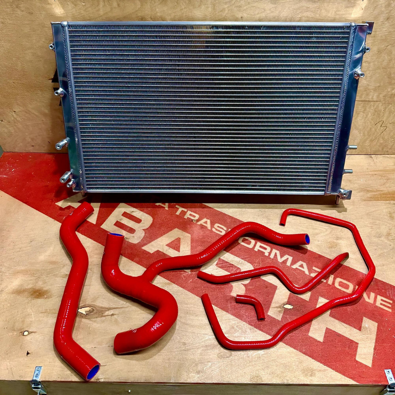 Abarth 500 übergroßer Kühler + Wasserrohrsatz