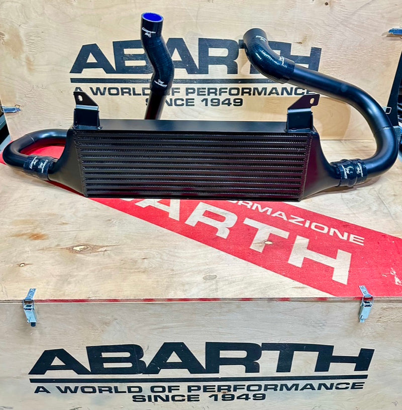 Ladeluftkühler-Kit 9 Liter Abarth 500/595/695 Bar & Platte