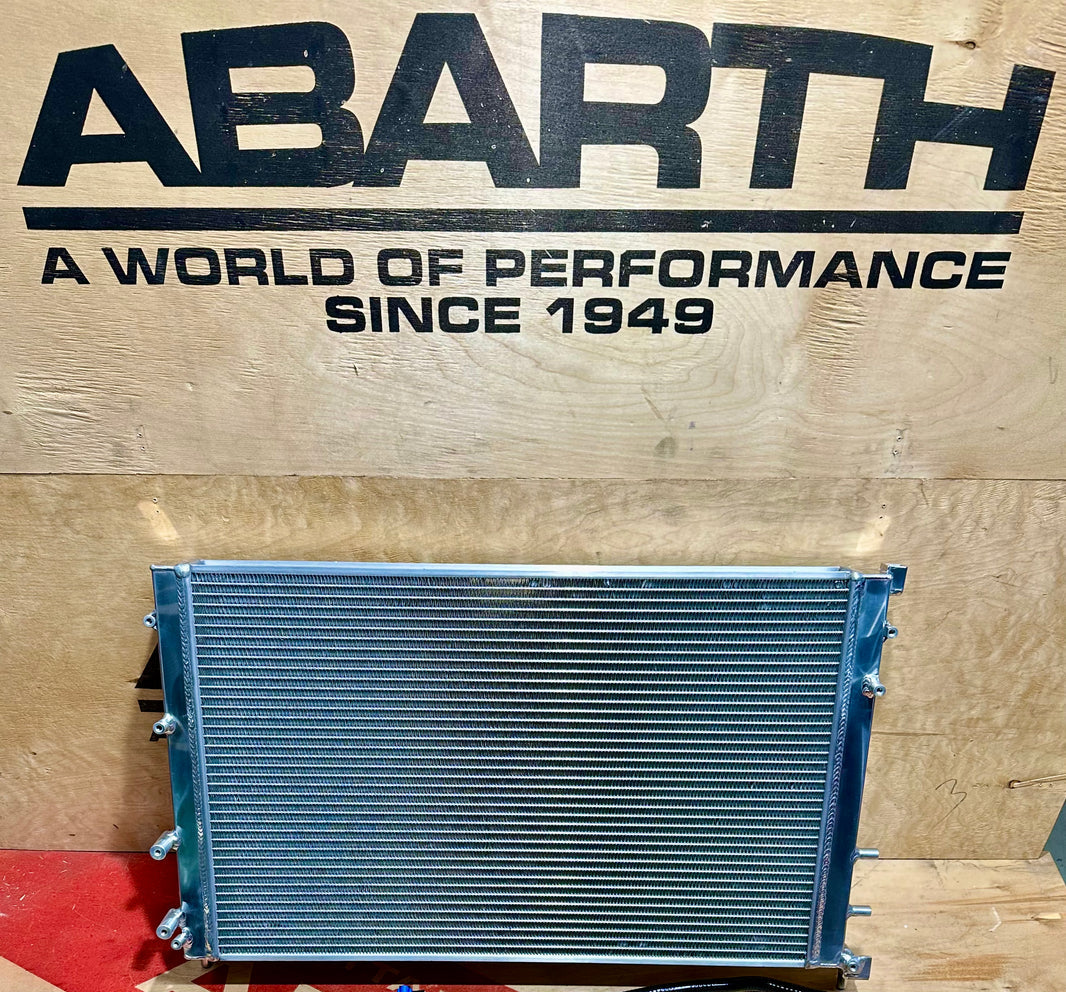 Größerer Wasserkühler aus Aluminium 500 Abarth alle Versionen