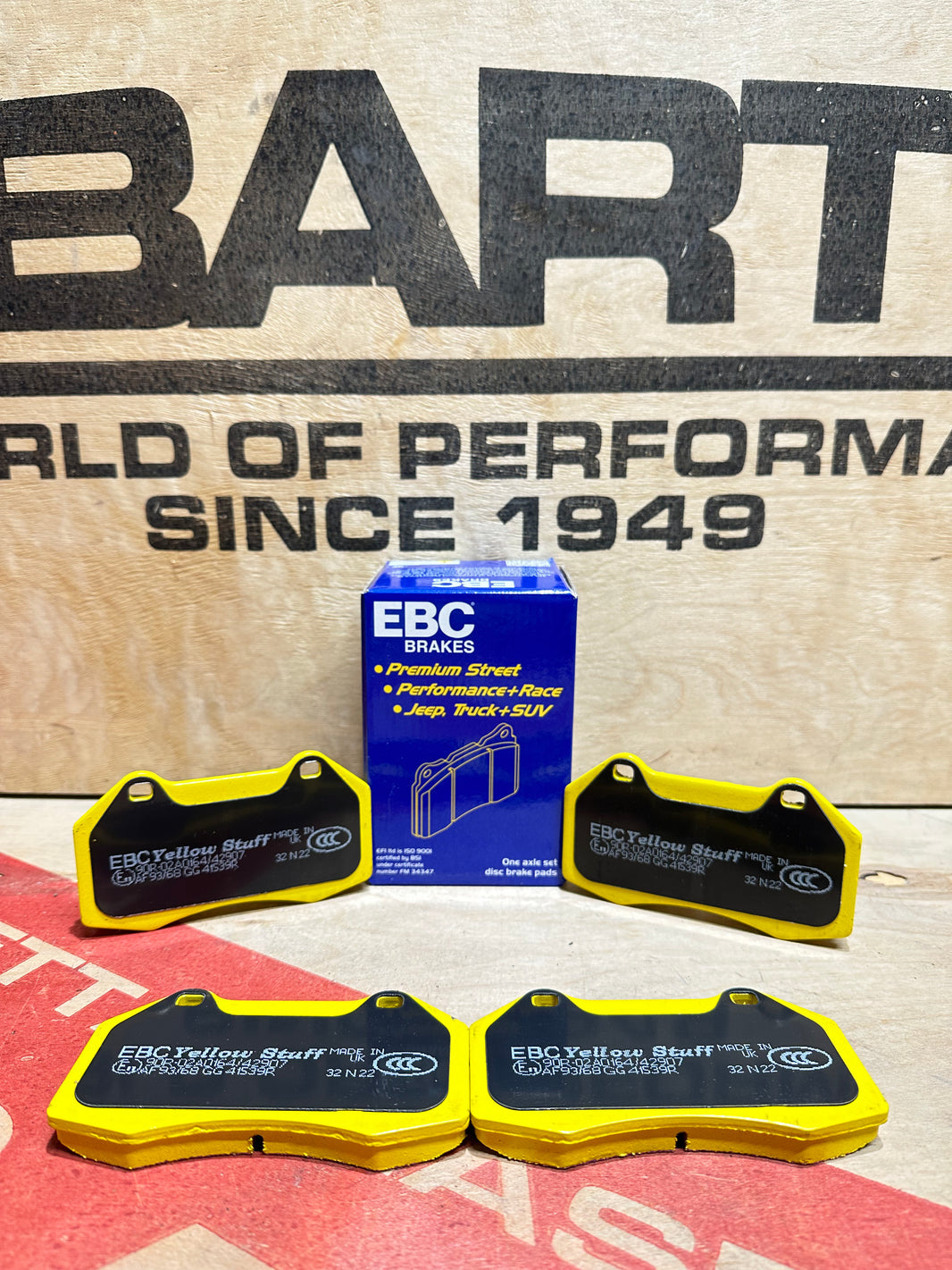Front Brake Pad Set – Ebc Yellow Stuff – 305 mm Brembo 4 piston DISC