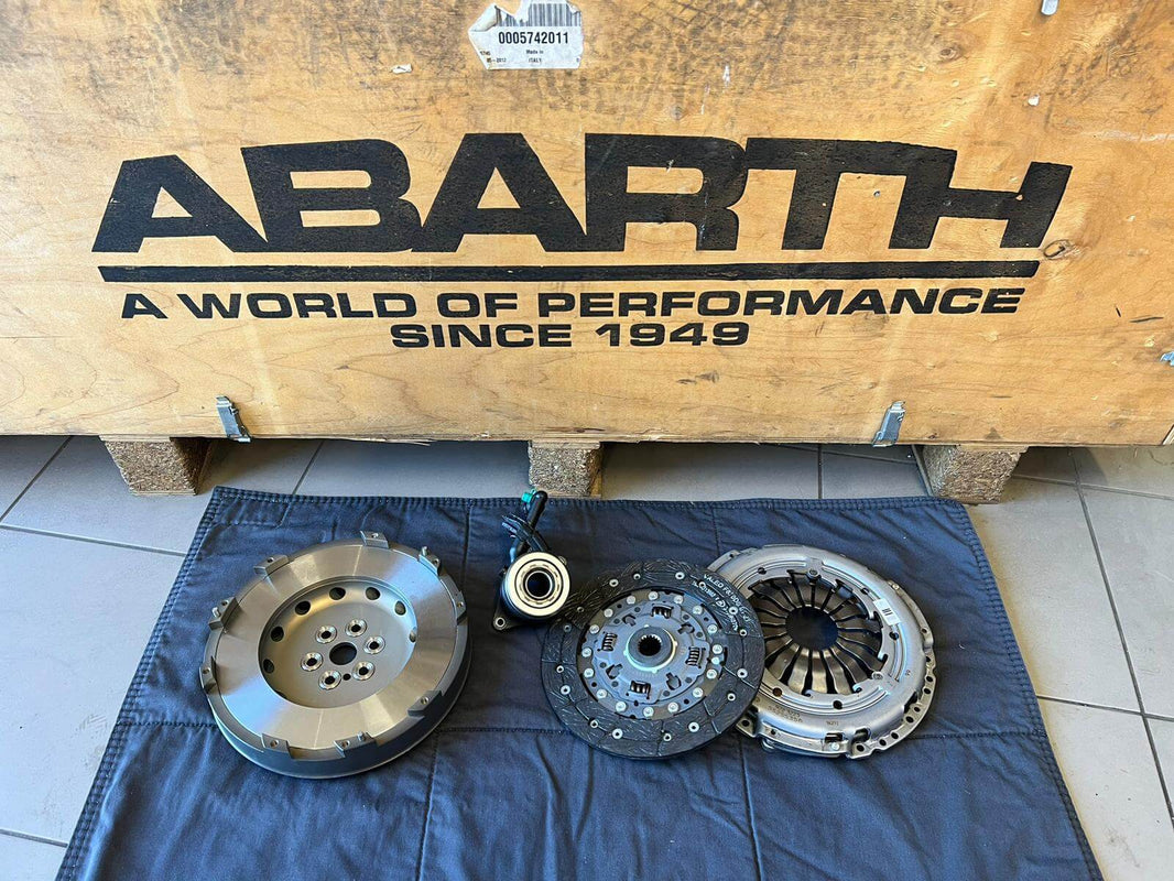 Single Mass Flywheel Clutch Kit 595/695/Punto Abarth