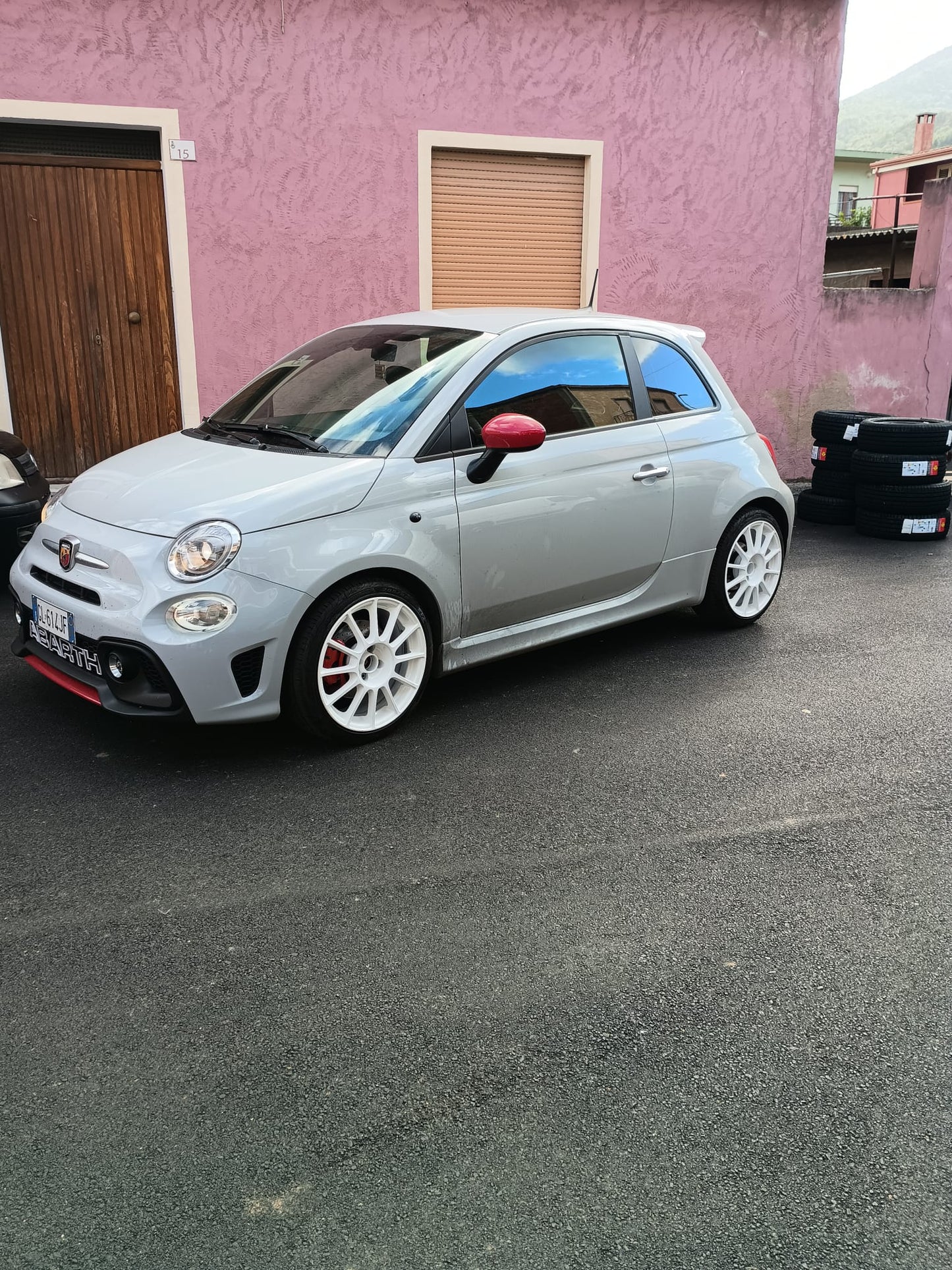 Satz mit 4 ESSESSE Abarth 500 - 595 - 695 Alufelgen - 4x98 - Kanal 7,5 - ET 35