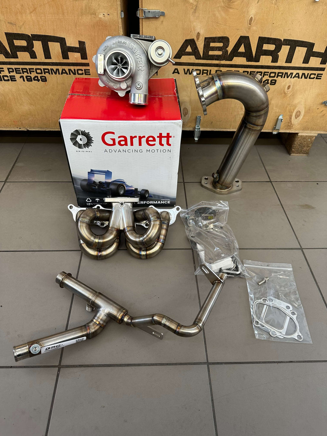 SuperKit Garrett GBC 300 with GMC Steel Manifolds