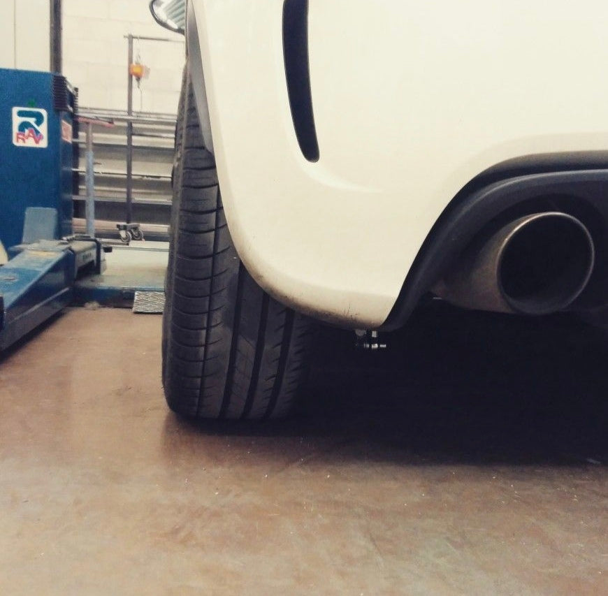 DNA Racing Rear Camber Plates Kit