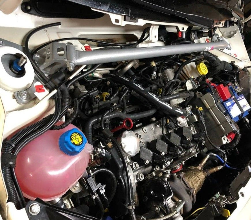 DNA Racing Front Strut Bar Kit