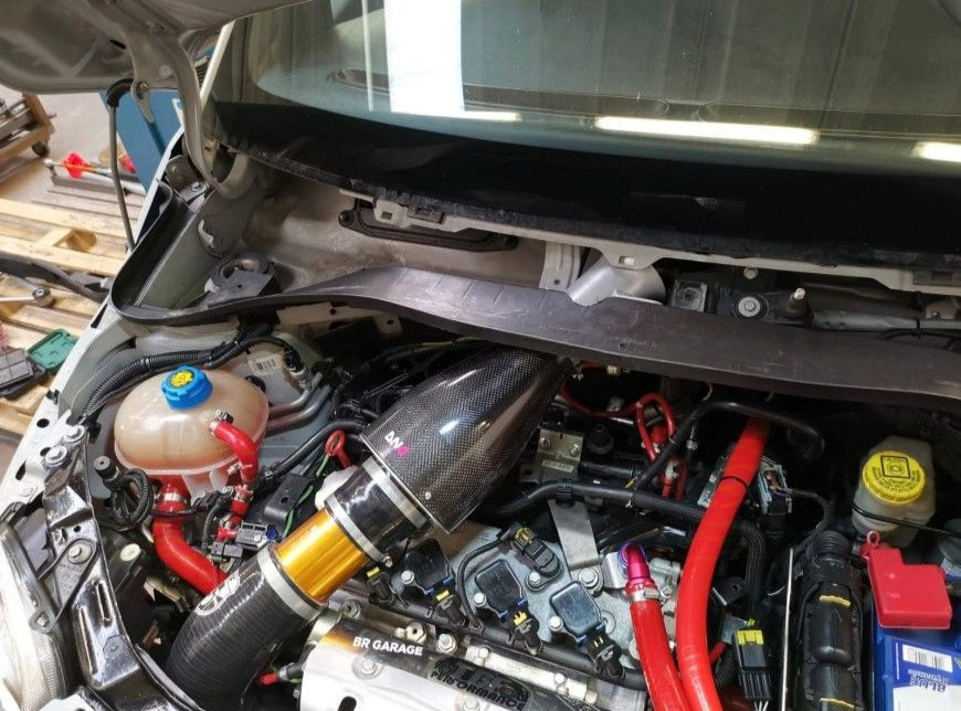 DNA Racing "Cold" intake kit with aluminum Venturi effect