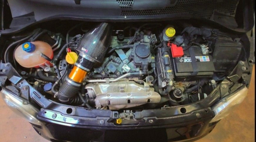 DNA Racing "Cold" intake kit with aluminum Venturi effect