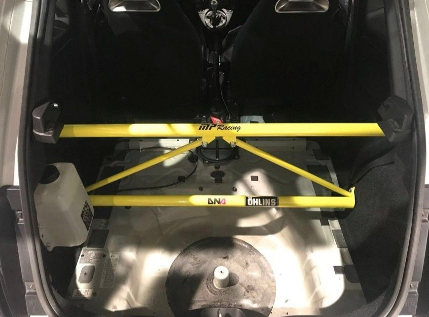 DNA Racing Rear Strut Bar Kit with Double Tie Rods