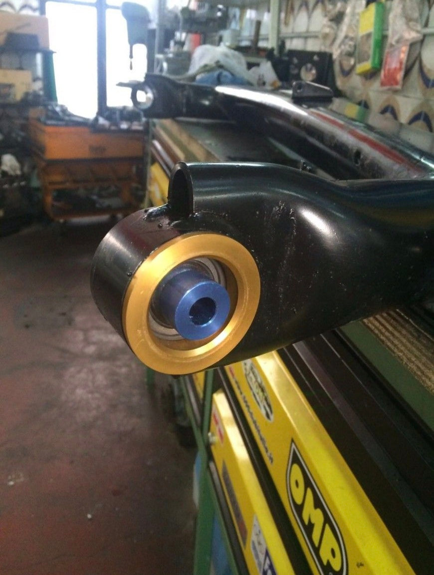 DNA Racing Rear Axle Uniball Kit