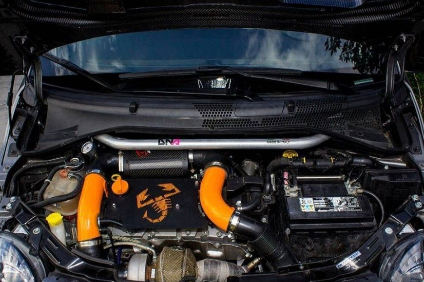DNA Racing Front Strut Bar Kit