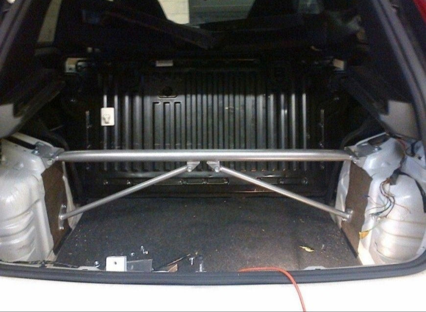 DNA Racing Rear Strut Bar Kit with Tie Rods