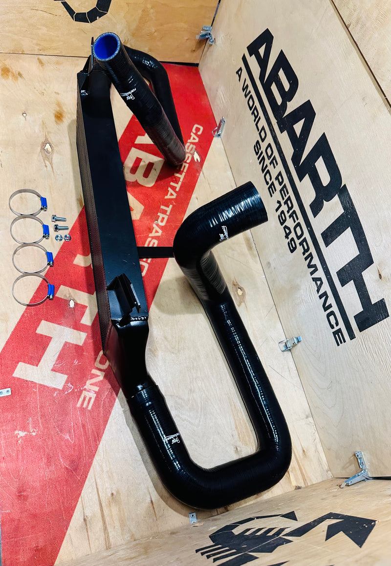 Ladeluftkühler-Kit 9 Liter Abarth 500/595/695 Bar & Platte
