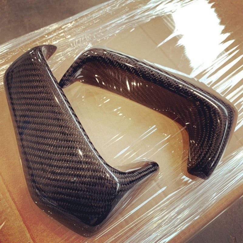 500 Abarth Air Intake Conveyors in Carbon or Fiberglass