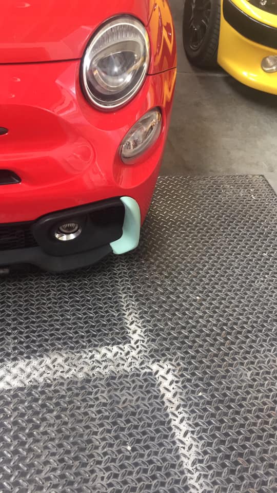 500 Abarth Air Intake Conveyors in Carbon or Fiberglass