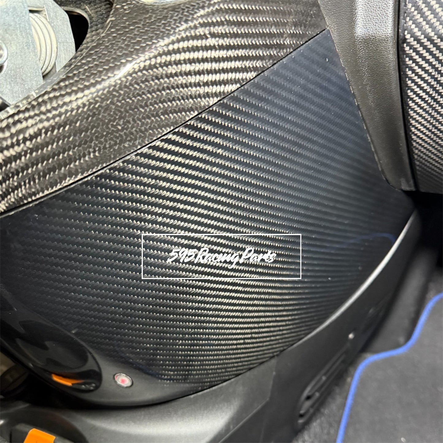 Cover zona cambio in VERO CARBONIO Fiat 500 Abarth - 595 - 695 - Restyling