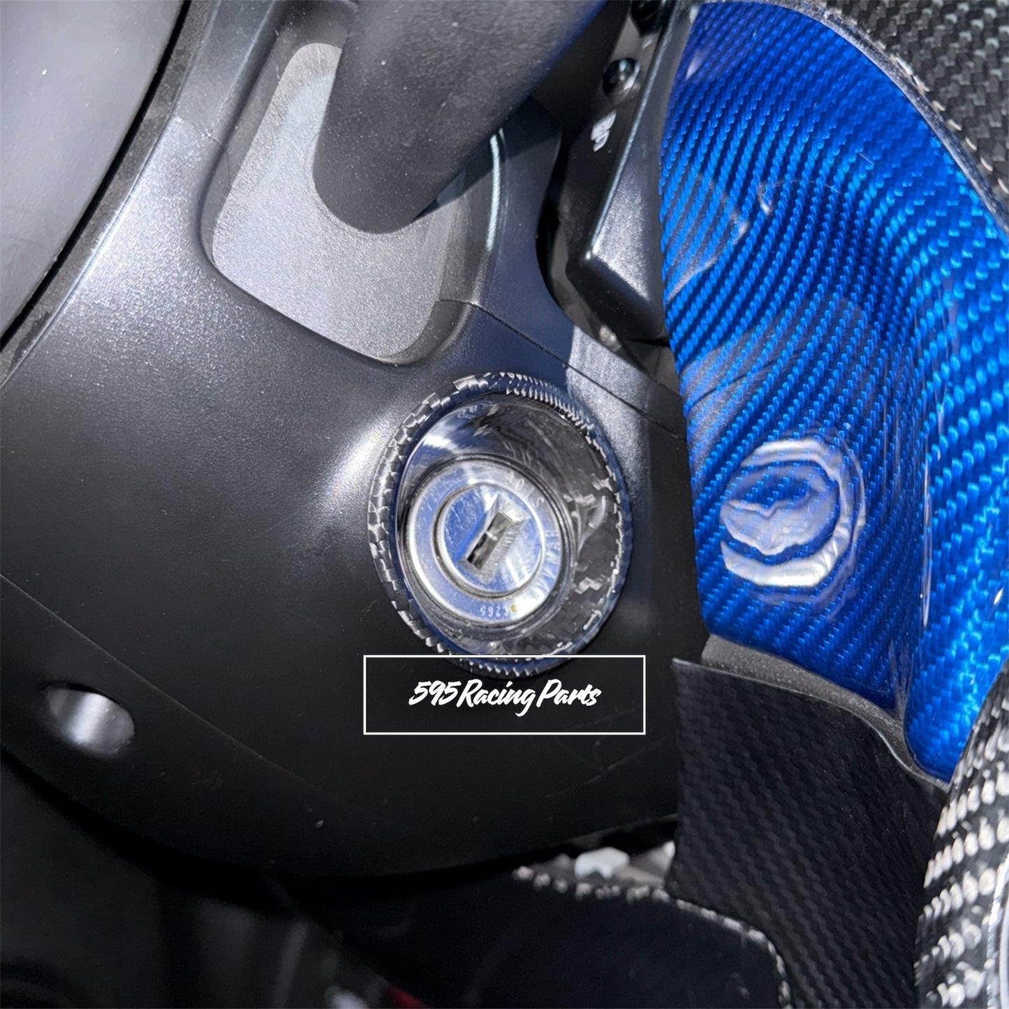 Cover blocchetto chiave in VERO CARBONIO per Fiat 500 Abarth - 595 - 695 - tutte le versioni