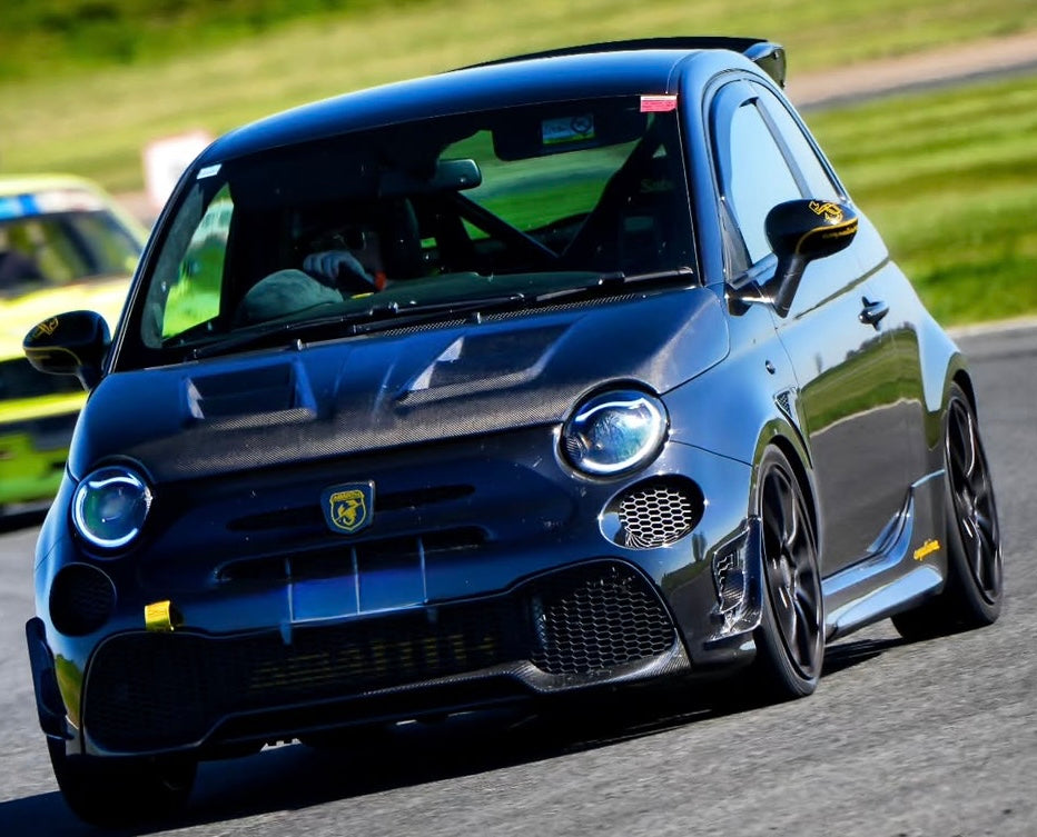 Cofano in VERO CARBONIO con prese d'aria Fiat 500 Abarth - 595 - 695