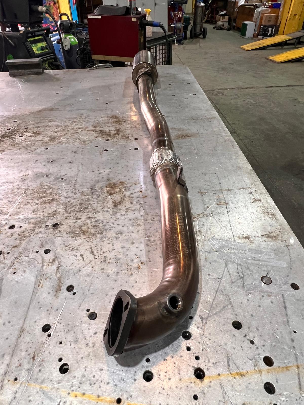 Finale diretto e centrale silenziato kit D65 X 500 l 595 USATO