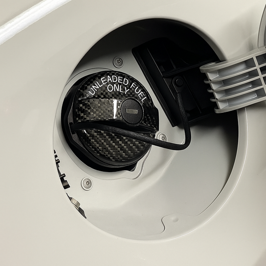 Coperchio tappo benzina in VERO CARBONIO Fiat 500 Abarth - 595 - 695